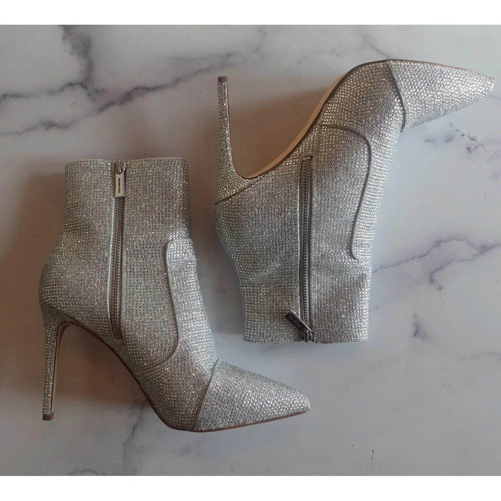 MICHAEL KORS Rue Rhinestone Pointed Toe Stiletto Booties Silver Size 8 Bling Y2K